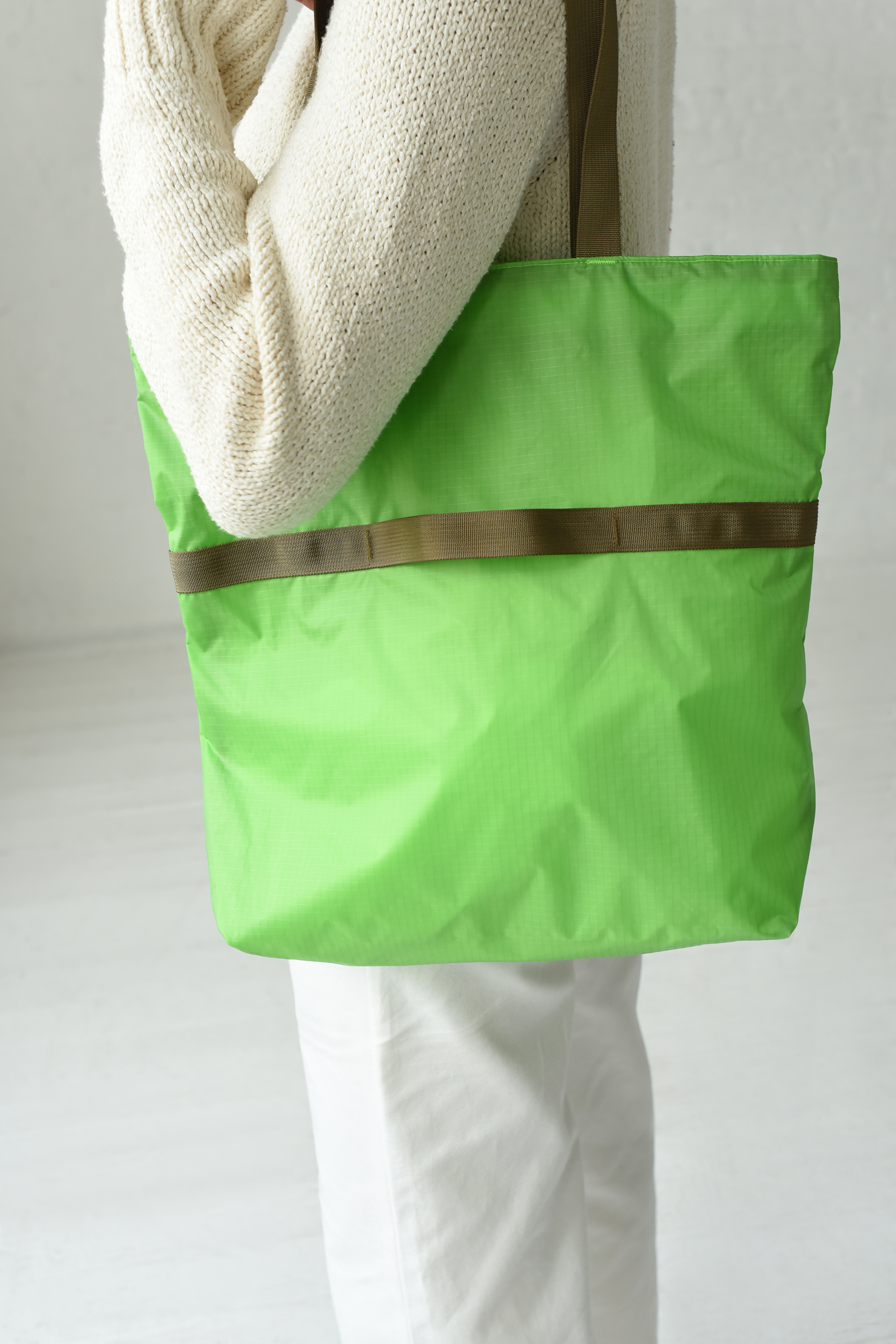 NYLON 2 WAY SMALL | 8.6.4